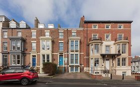 Abbey Terrace - Free Parking